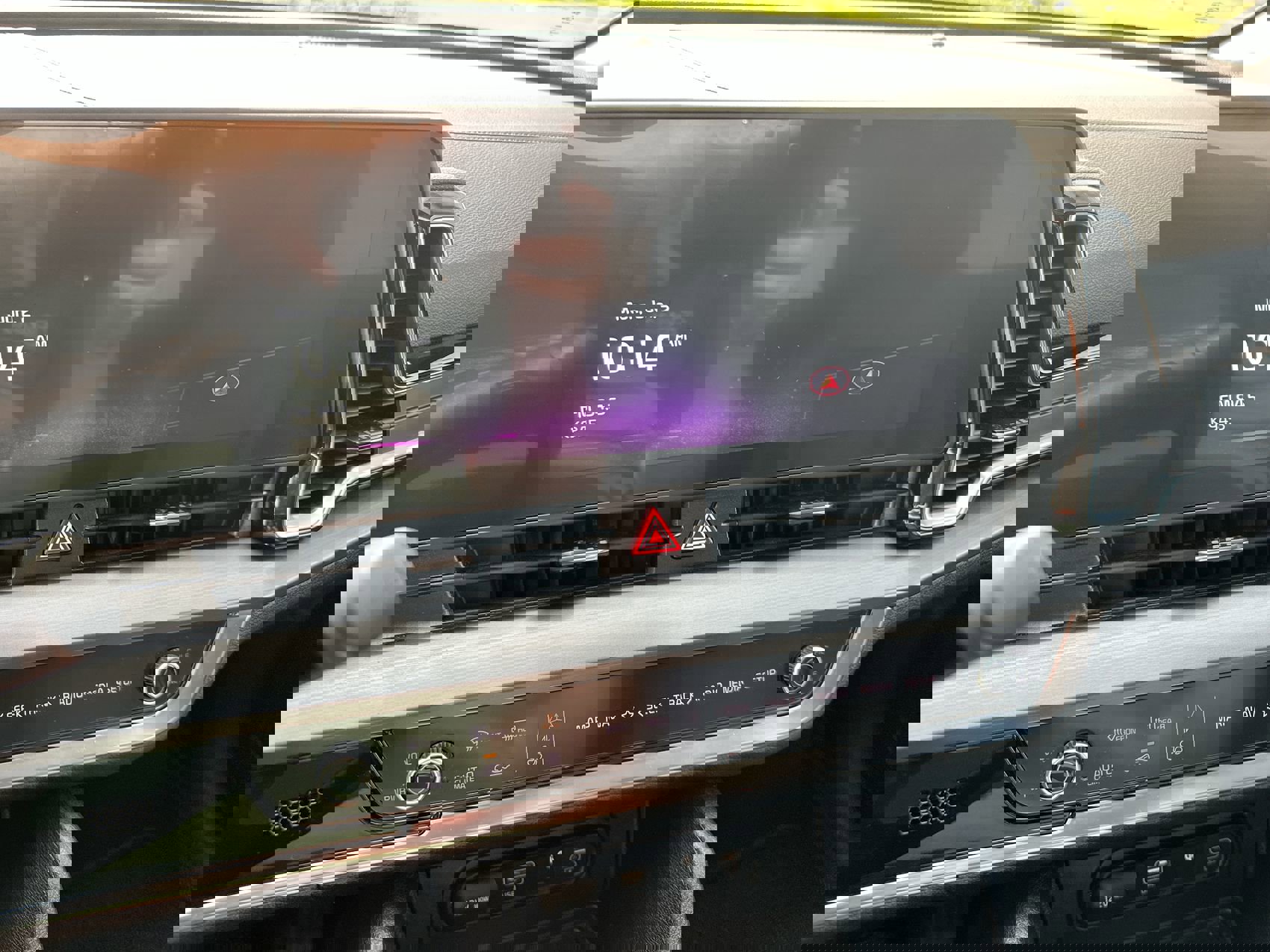 Used 2024 Kia Sportage EX image 12