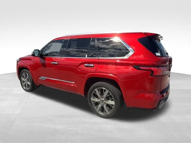 Used 2023 Toyota Sequoia Capstone AWD/4WD image 6