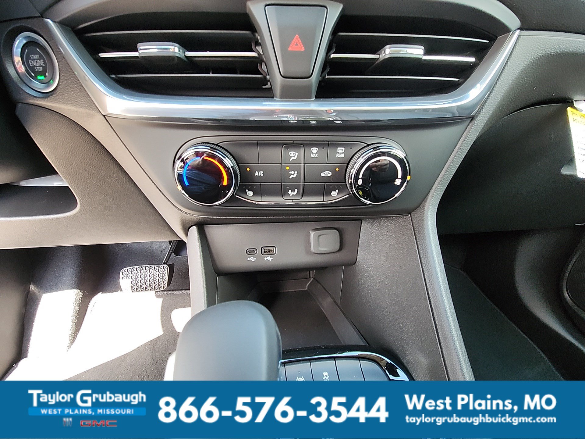New 2026 Buick Encore GX Preferred w/ Comfort Package FWD image 24