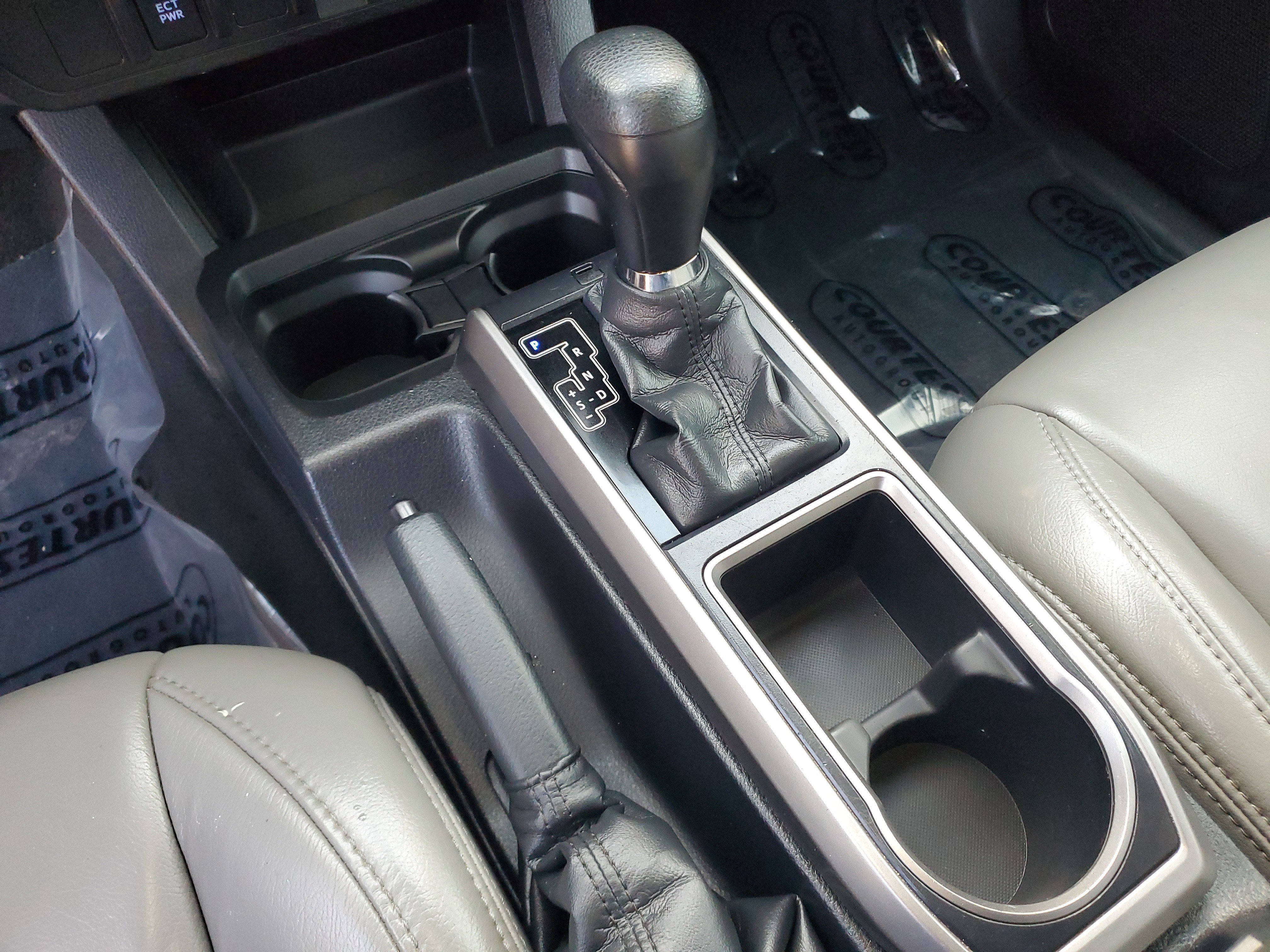 Used 2021 Toyota Tacoma SR5 image 26