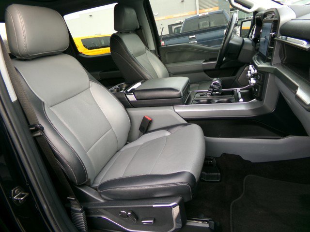 Used 2022 Ford F150 Lariat w/ Equipment Group 502A High image 11