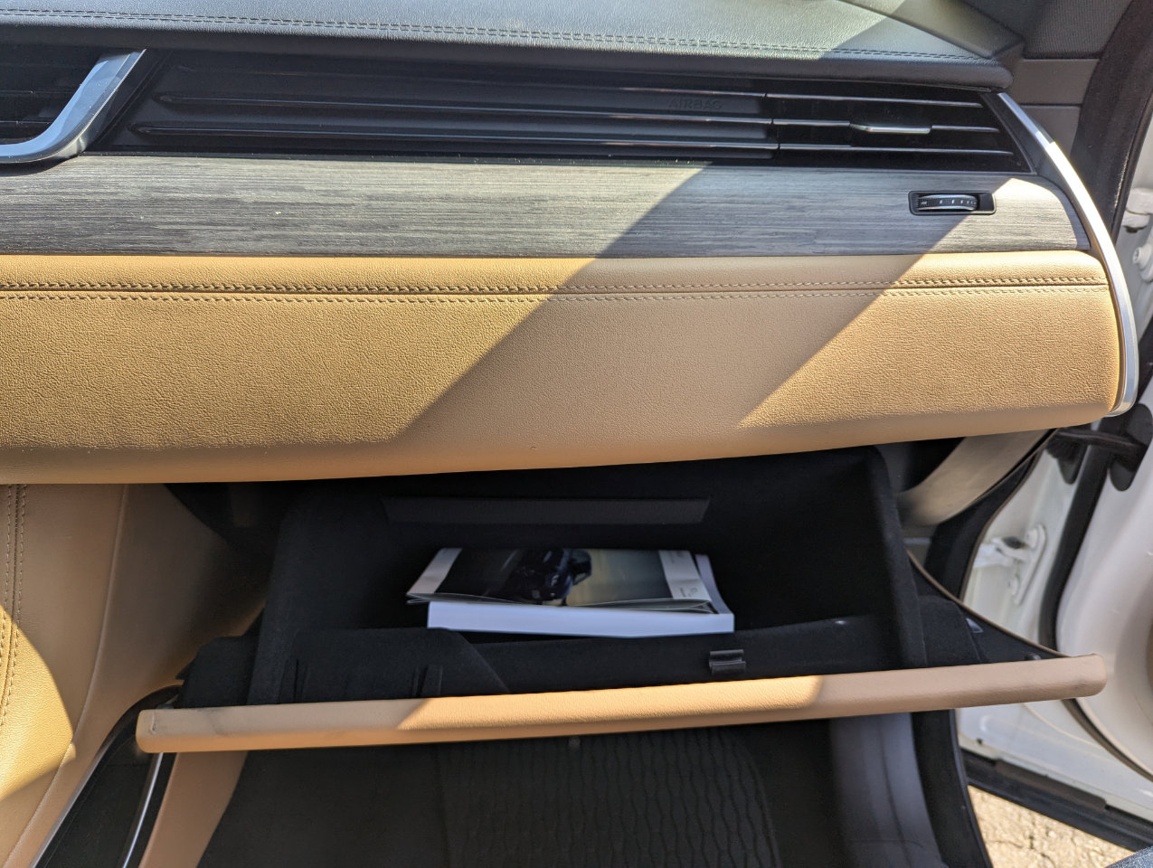 Used 2023 Jaguar F-PACE S image 36