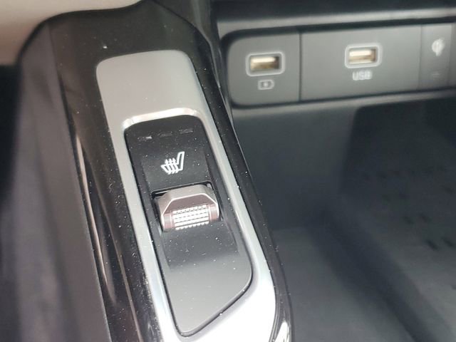 Certified 2023 Kia Sorento SX image 30