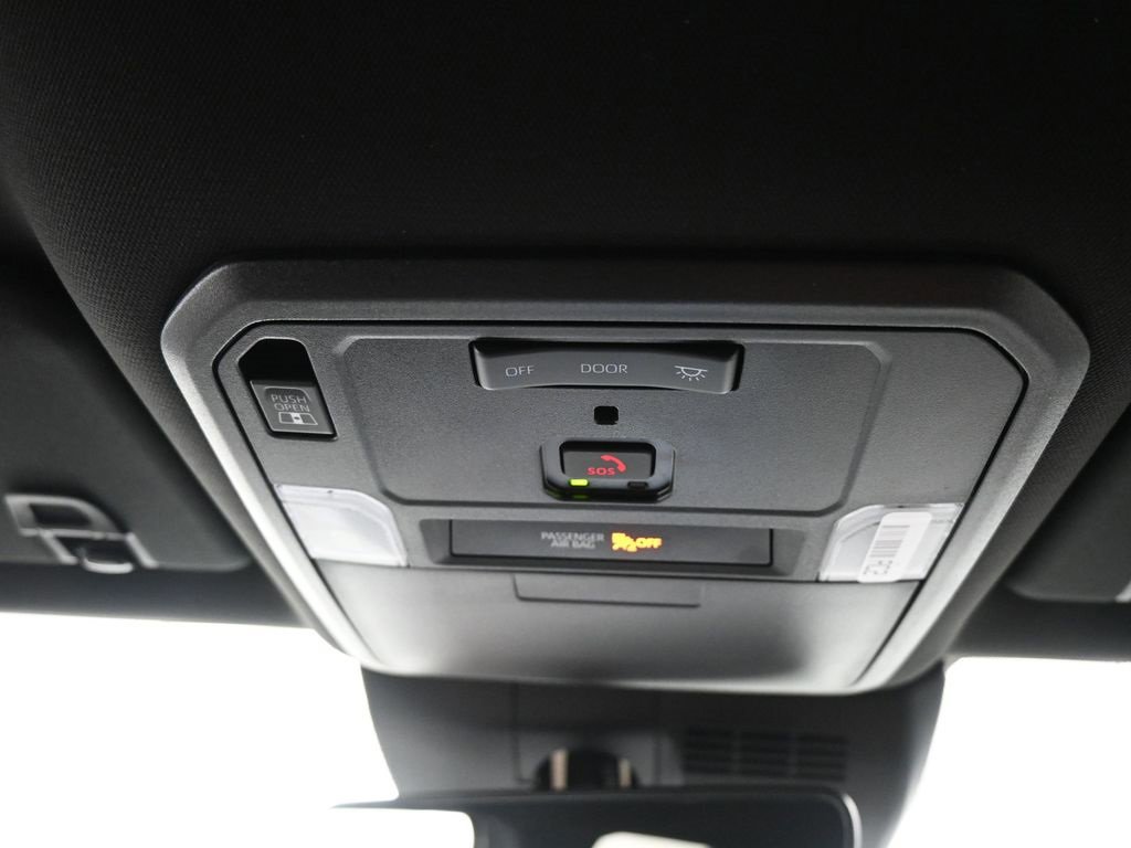 New 2024 Toyota Tacoma TRD Sport image 17