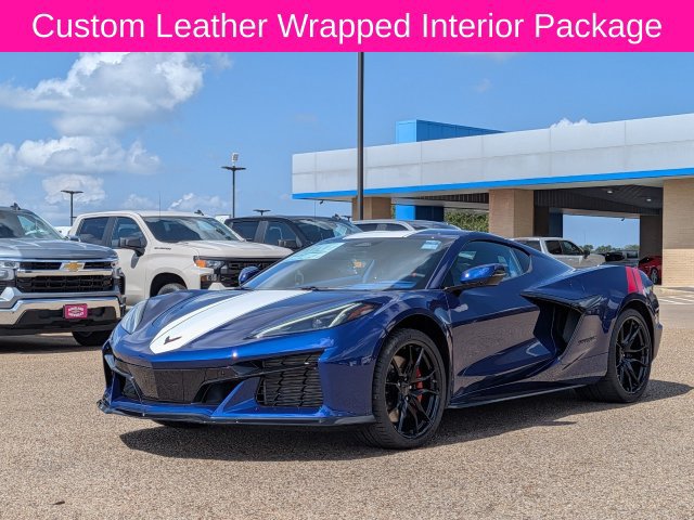 New 2027 Chevrolet Corvette Grand Sport w/ Z52 Sport Performance Package RWD image 8