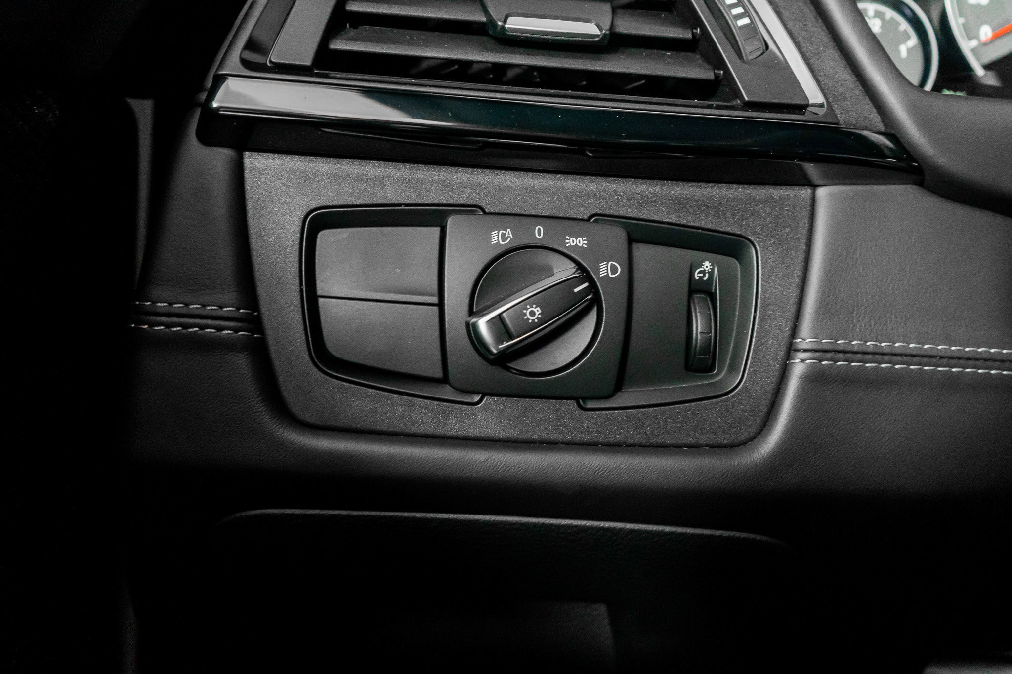 Used 2016 BMW M4 GTS image 48