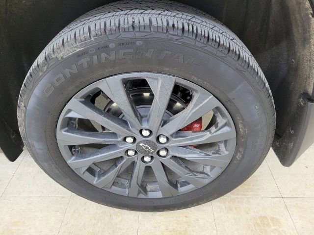 Used 2023 Chevrolet Traverse RS w/ LPO, Floor Liner Package image 18