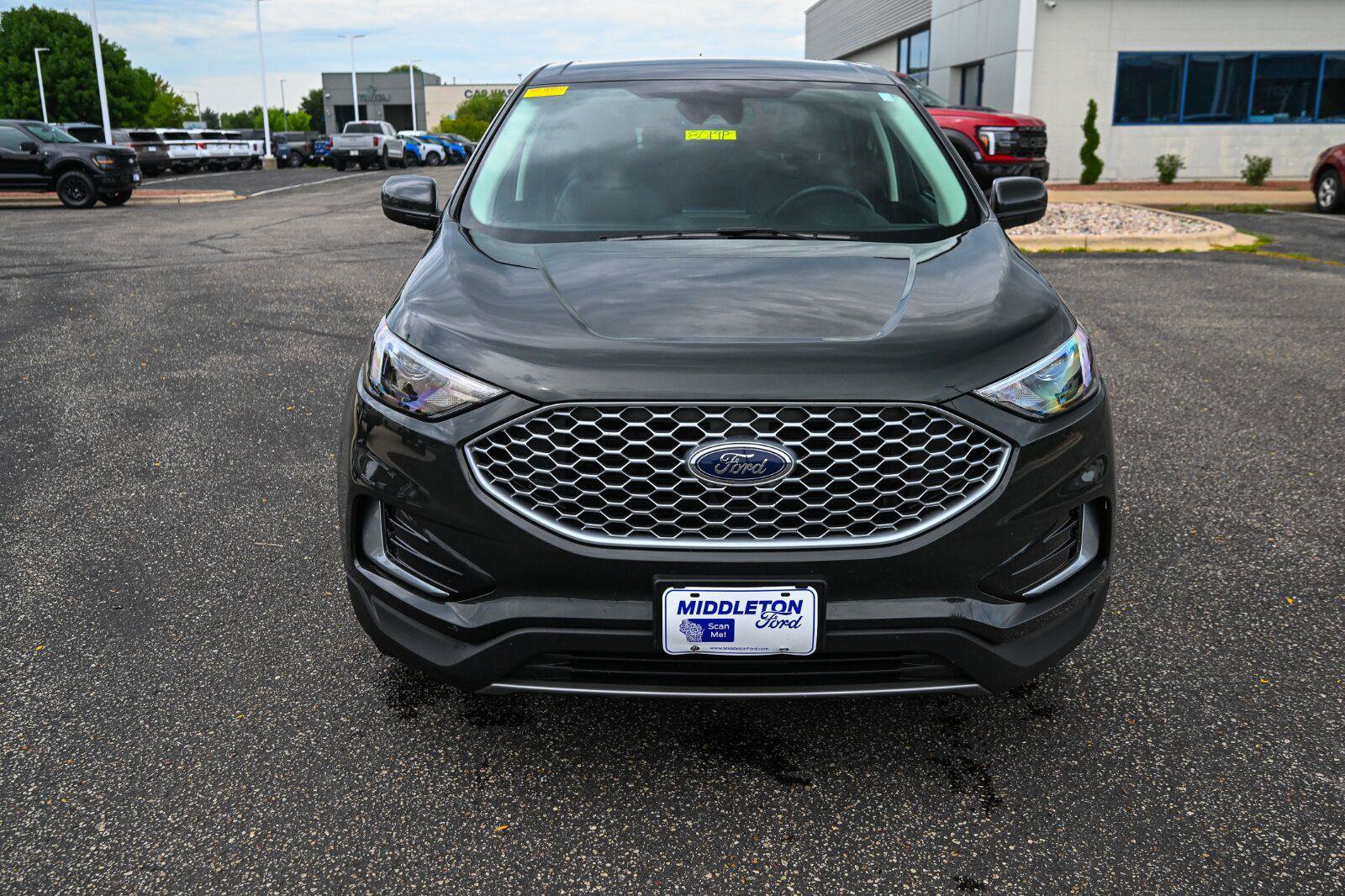 Used 2023 Ford Edge SEL AWD/4WD image 10