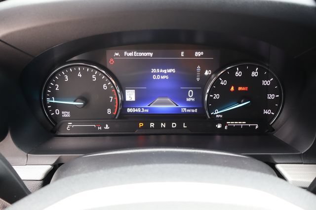 Used 2023 Ford Explorer XLT w/ Equipment Group 202A AWD/4WD image 43