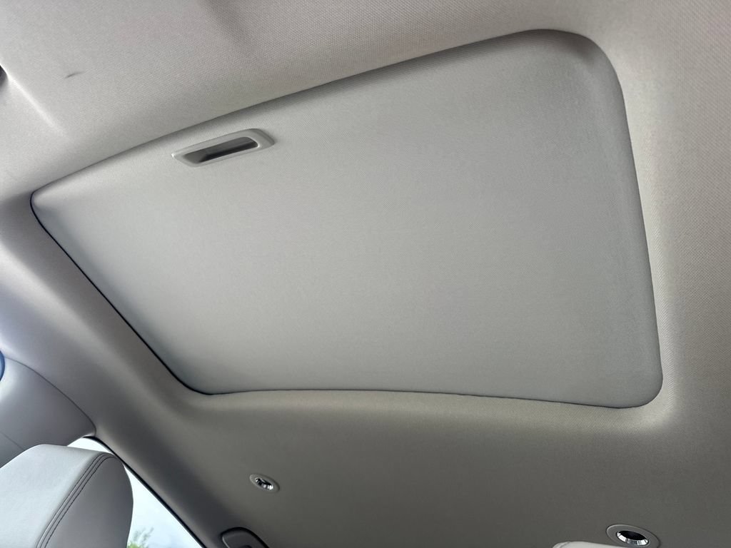 Used 2026 Honda HR-V EX-L image 16