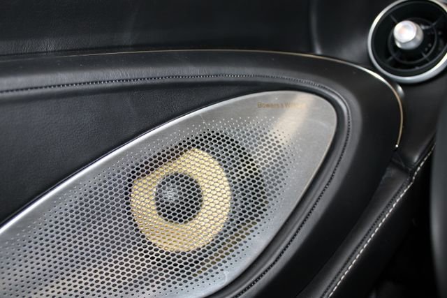 Used 2022 McLaren GT image 32