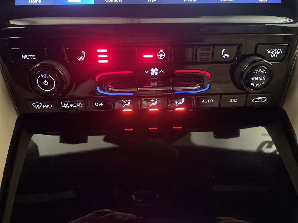 Used 2023 Jeep Grand Cherokee Limited image 12