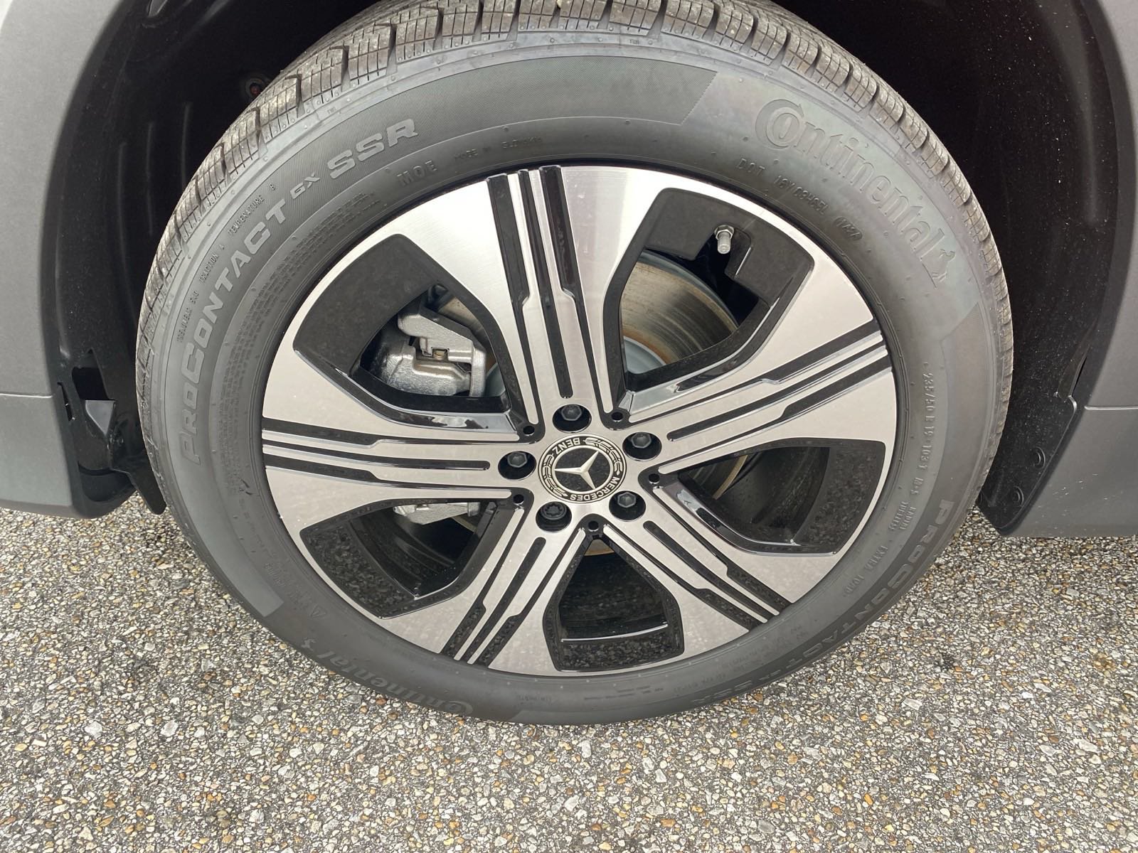 New 2024 Mercedes-Benz EQB 300 4MATIC image 19