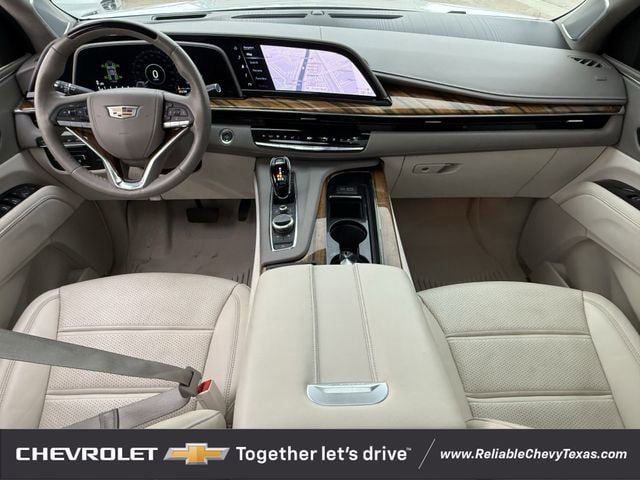 Used 2023 Cadillac Escalade Premium Luxury Platinum AWD/4WD image 11