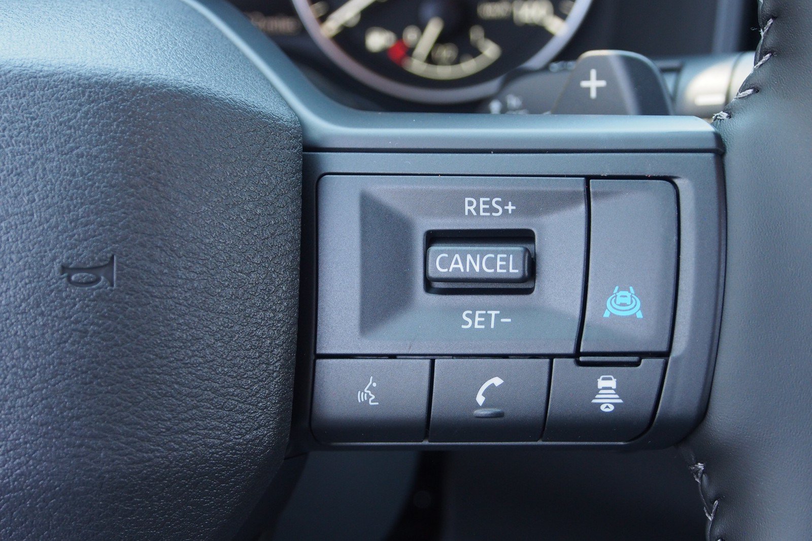 New 2026 Nissan Rogue Dark Armor FWD image 23