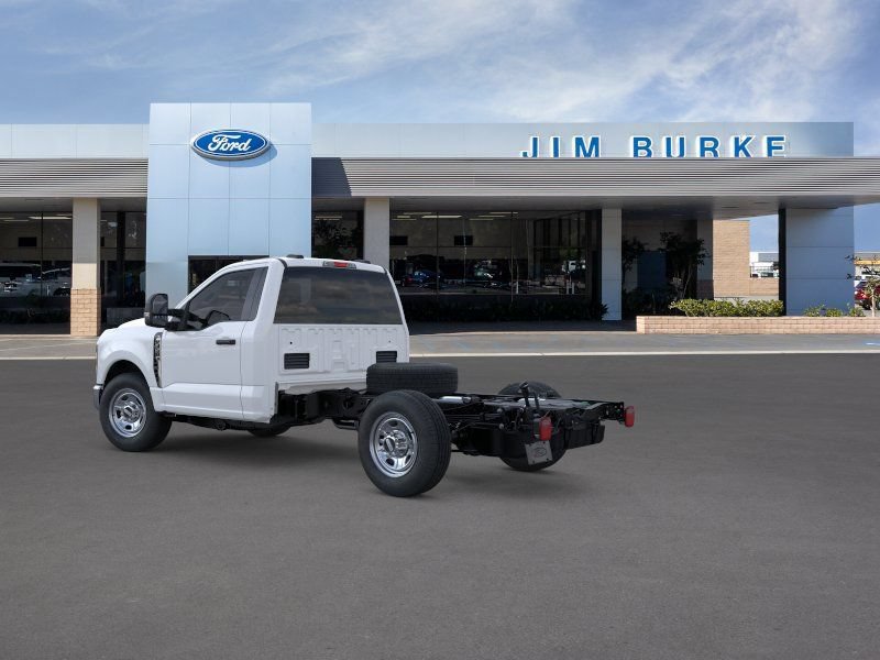 New 2026 Ford F350 XL w/ XL Chrome Package RWD image 4