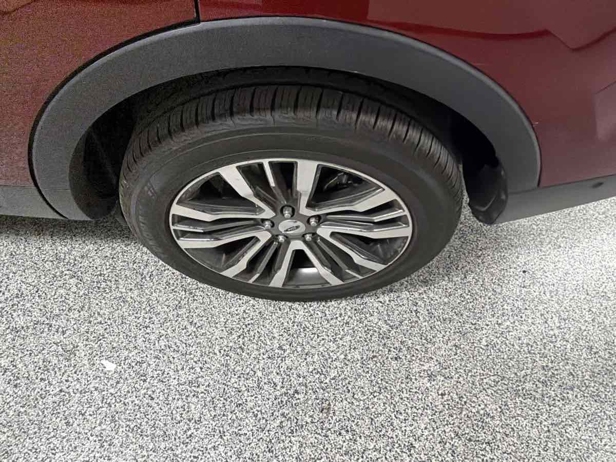 Used 2016 Ford Explorer Platinum AWD/4WD image 48