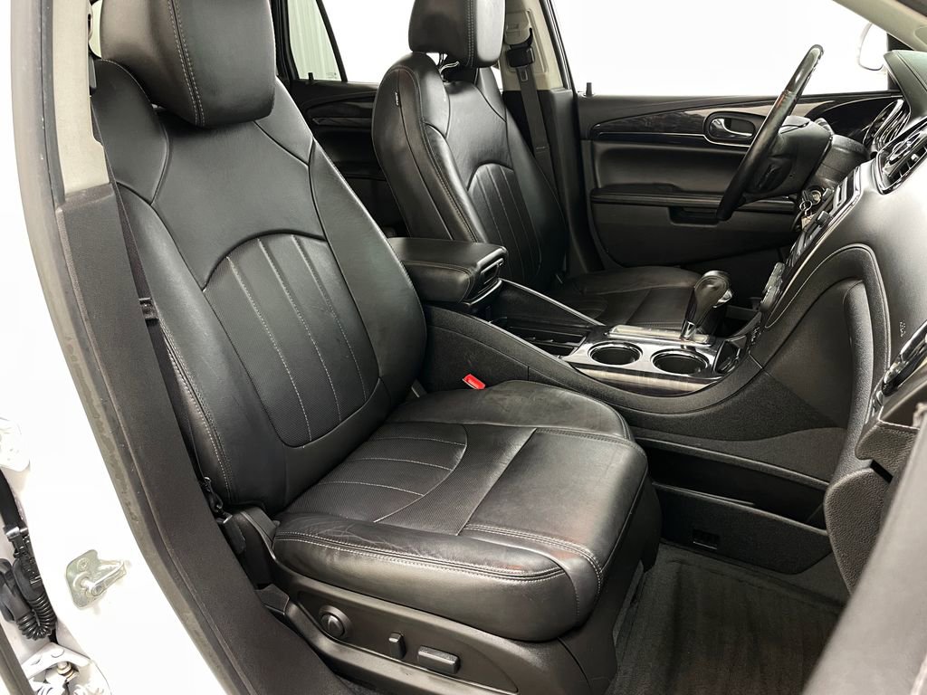 Used 2016 Buick Enclave Leather w/ Trailering Package FWD image 41
