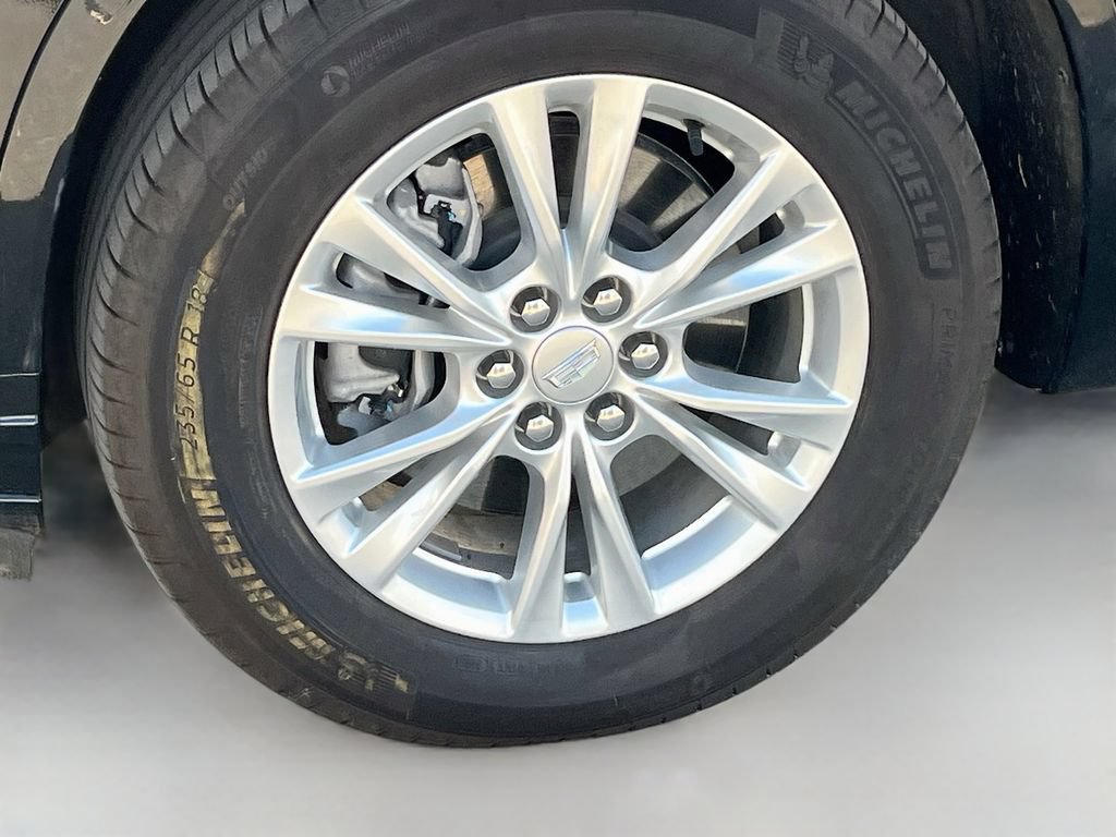Used 2025 Cadillac XT6 Luxury FWD image 34