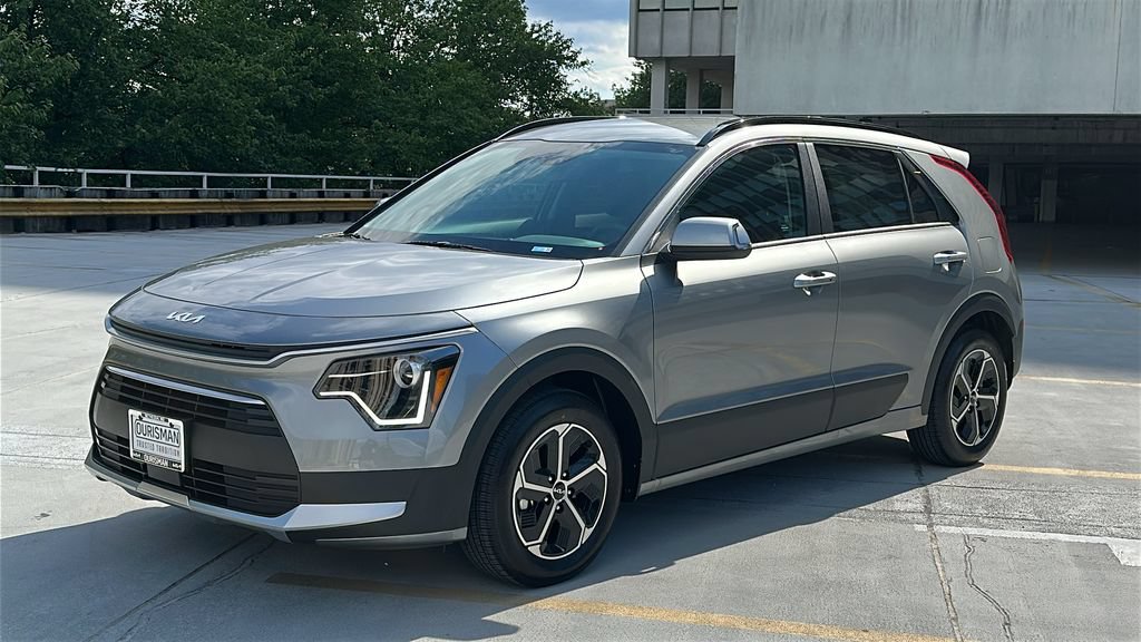 New 2026 Kia Niro EX FWD image 2