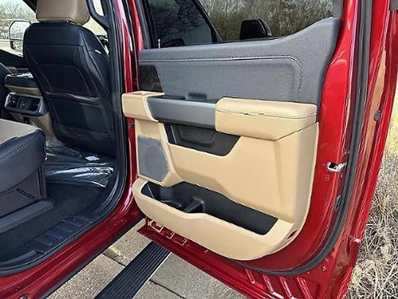 New 2026 Ford F250 Lariat w/ Lariat Premium Package image 27