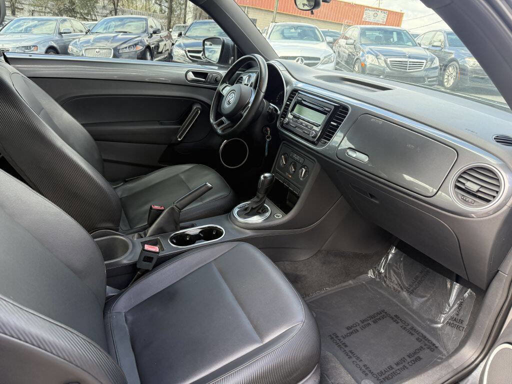 Used 2012 Volkswagen Beetle 2.5 image 11