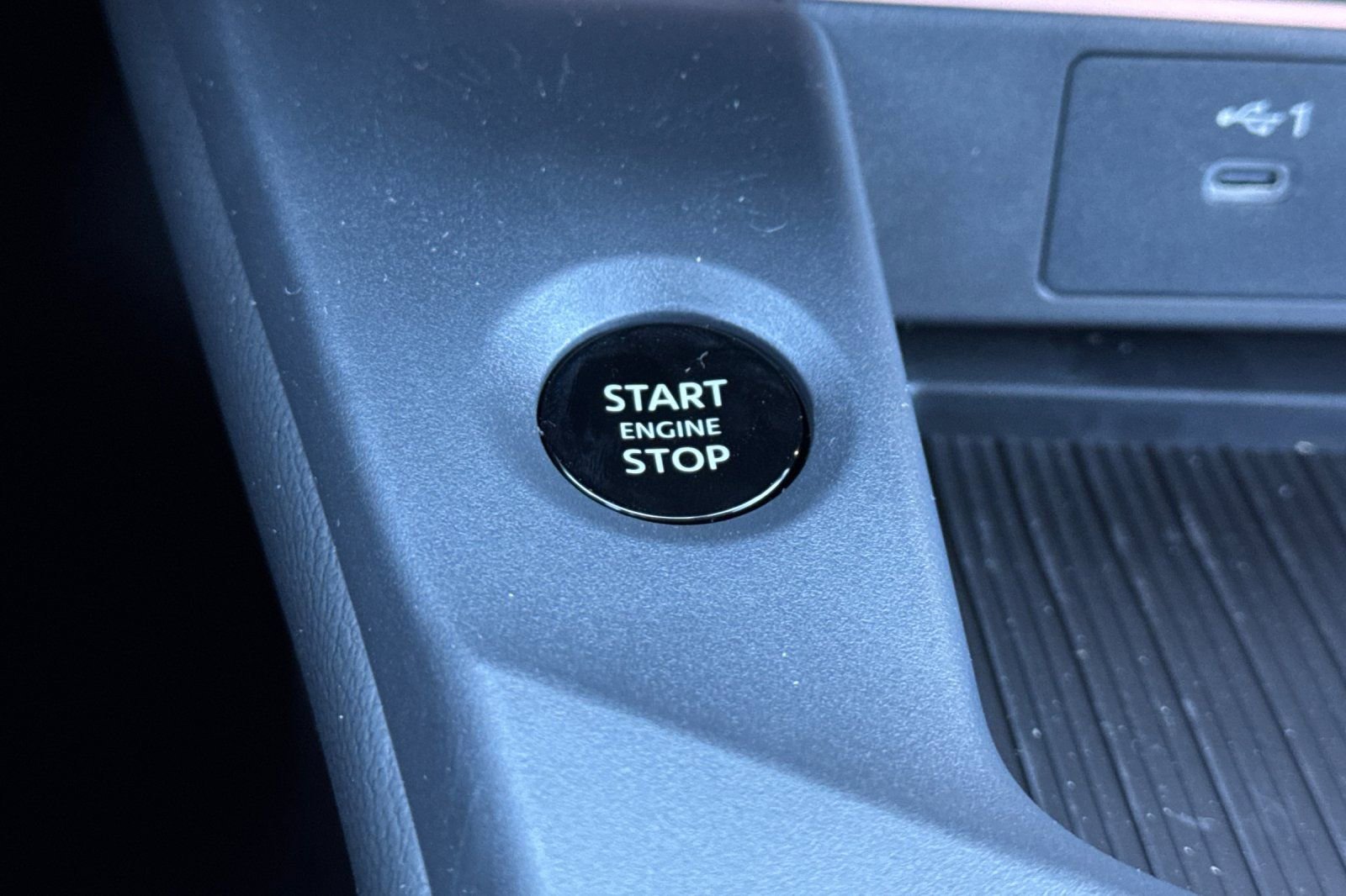 New 2026 Nissan Sentra SR w/ Floor Mat Package image 18