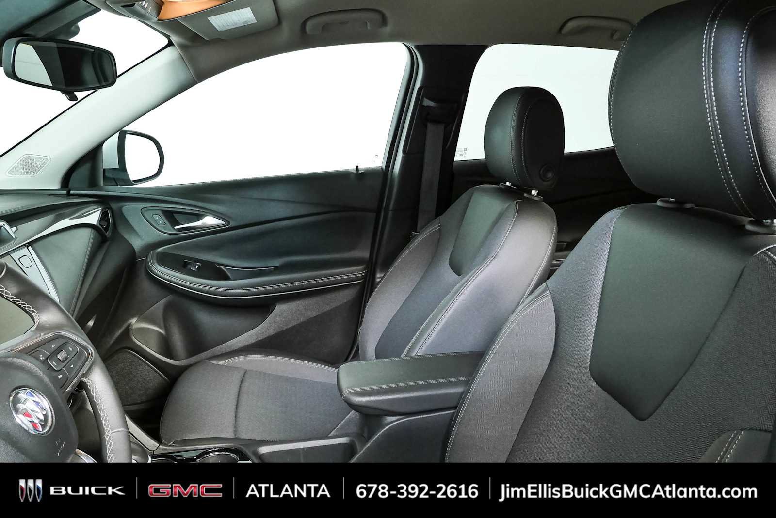 Used 2023 Buick Encore GX Preferred FWD image 5