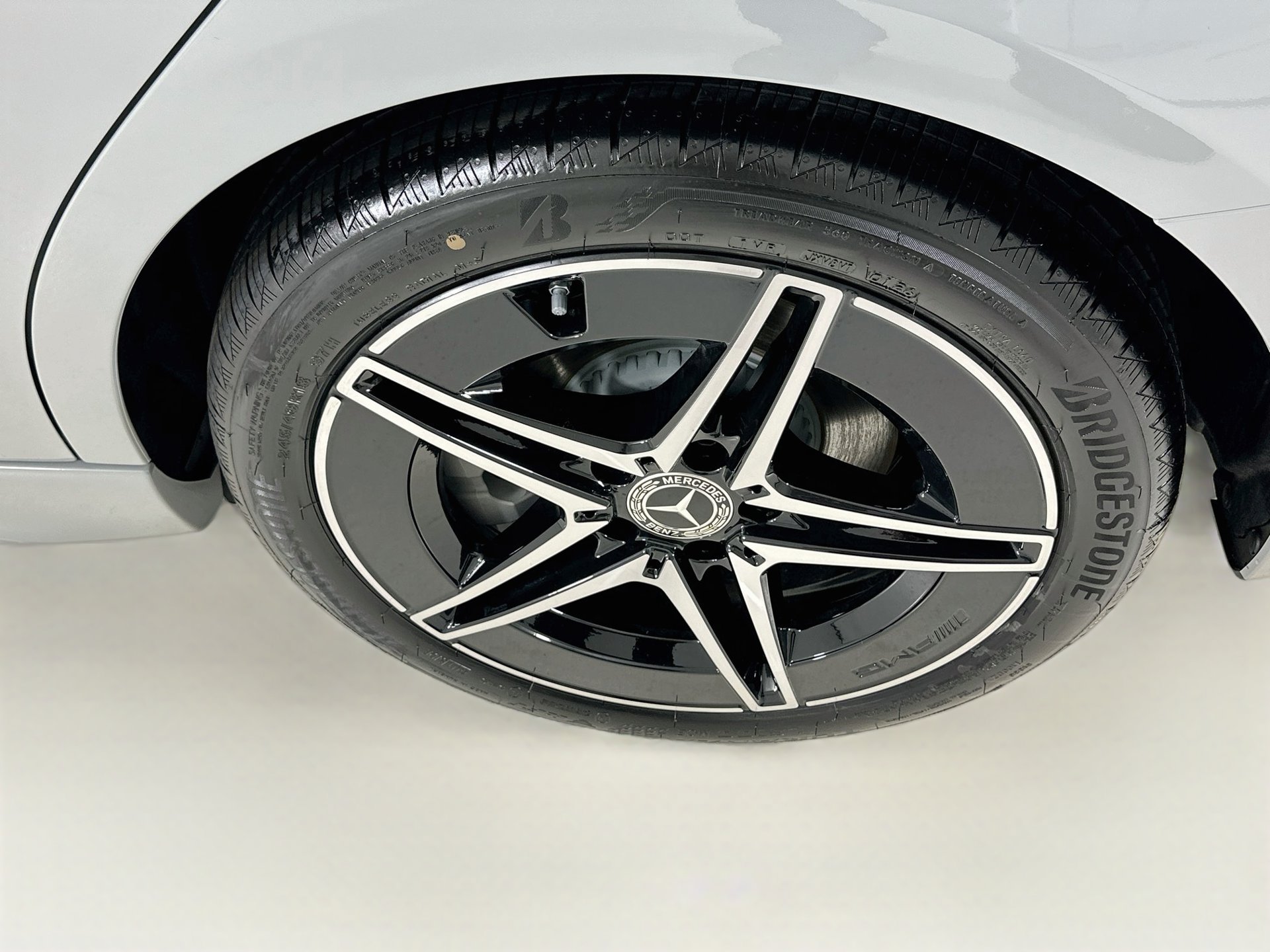 New 2026 Mercedes-Benz C 300 Sedan image 34
