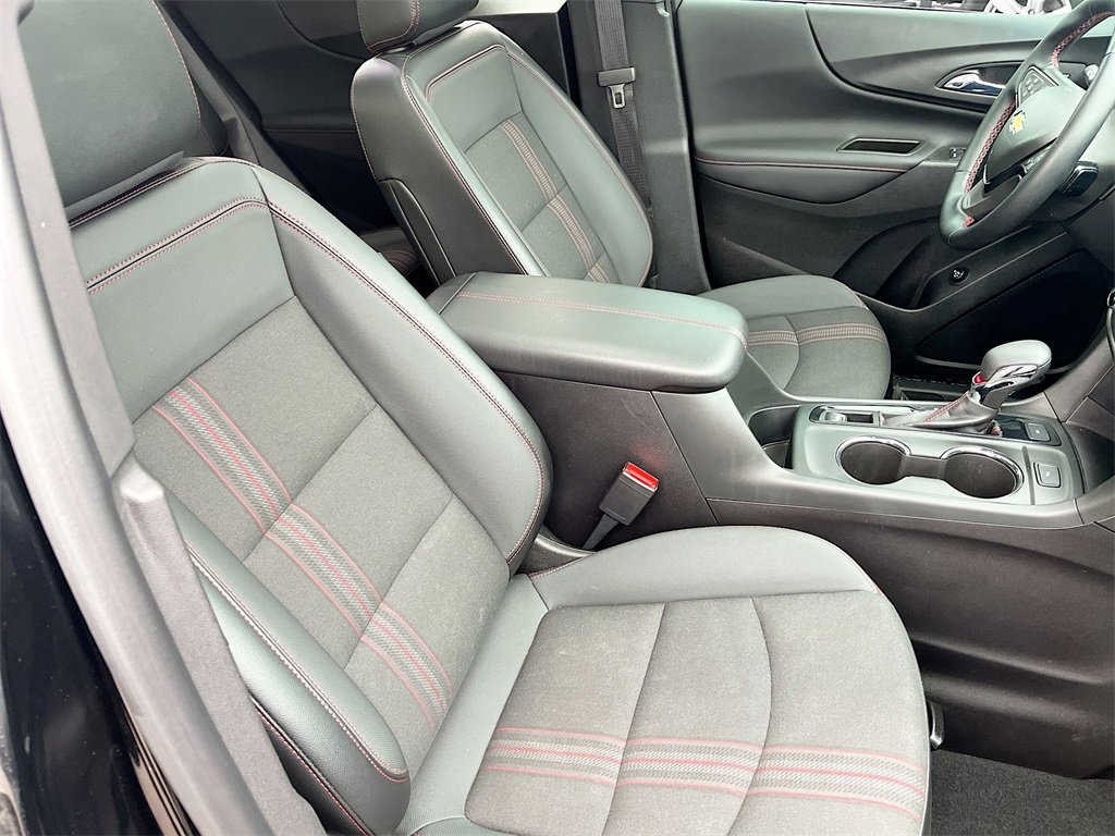 Used 2024 Chevrolet Equinox RS image 27