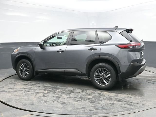 Used 2023 Nissan Rogue S image 4