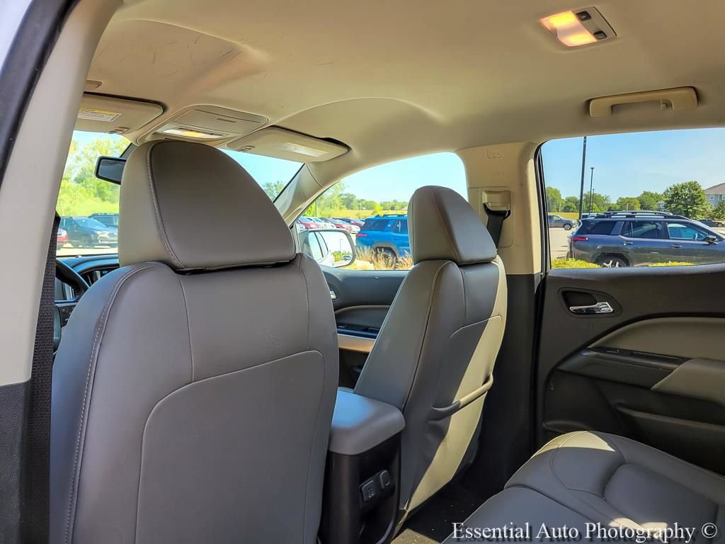 Used 2015 Chevrolet Colorado LT w/ Luxury Package RWD image 12