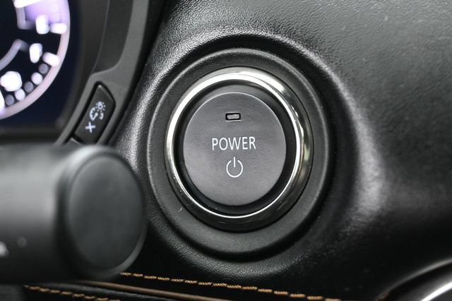 Certified 2025 MAZDA CX-70 Plug-In Hybrid w/ Premium Plus AWD/4WD image 21