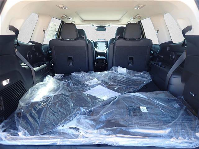 New 2026 Subaru Ascent Limited w/ Popular Package #2 AWD/4WD image 8