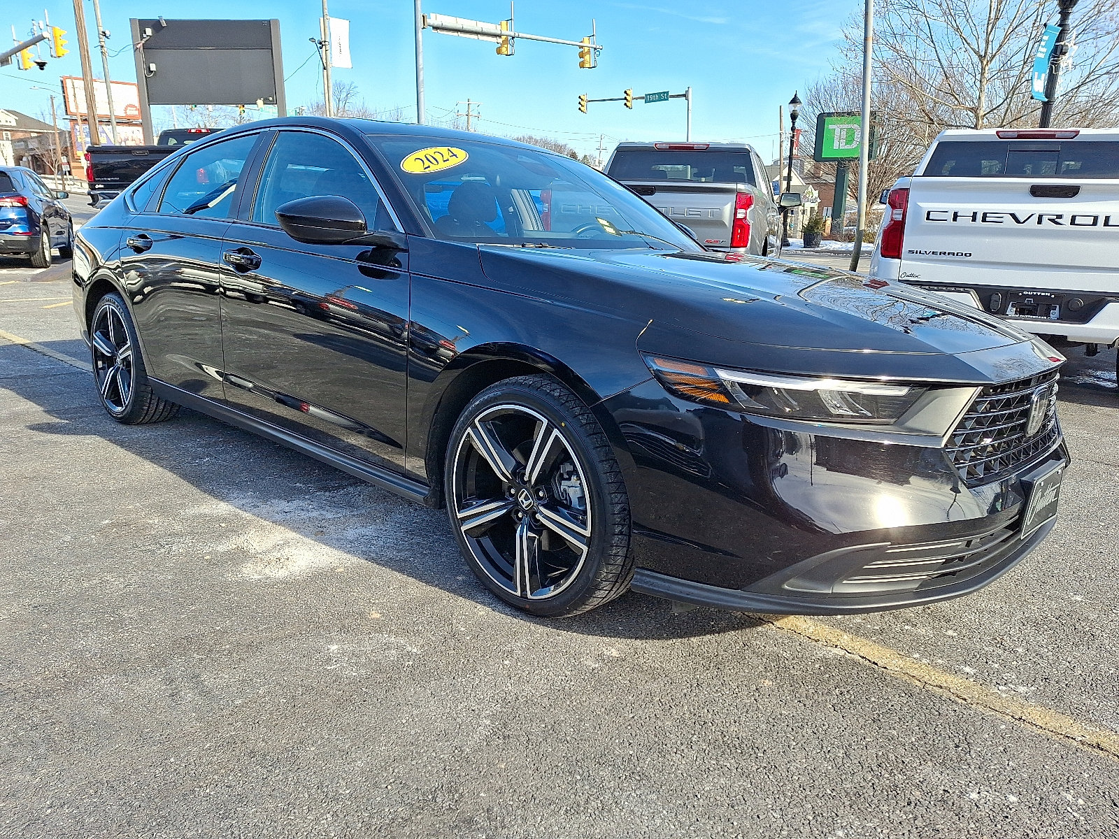 Used 2024 Honda Accord Sport image 7