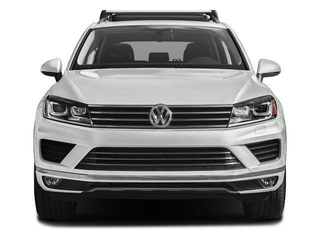 Used 2017 Volkswagen Touareg Executive AWD/4WD image 4