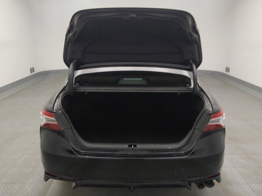 Used 2020 Toyota Camry SE image 29