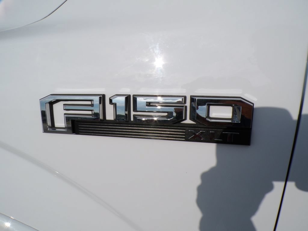 Used 2020 Ford F150 XLT w/ Equipment Group 302A Luxury AWD/4WD image 15