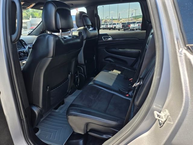 Used 2019 Jeep Grand Cherokee Altitude AWD/4WD image 11
