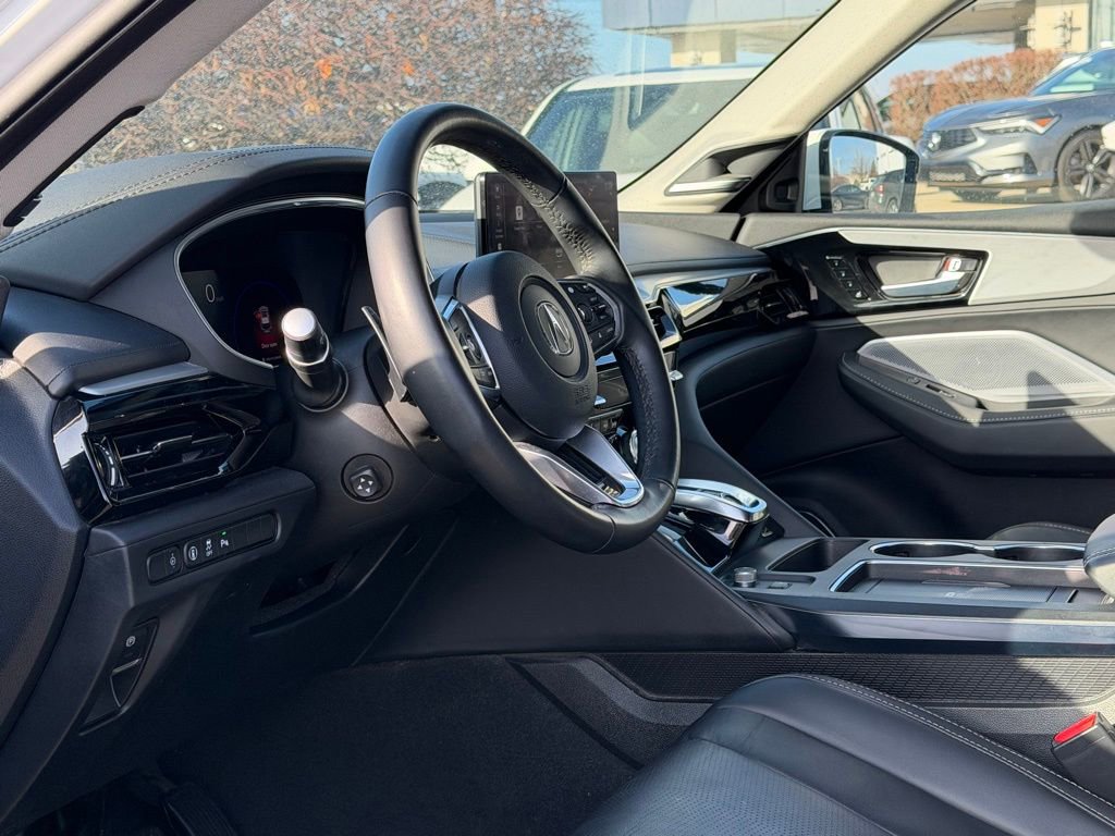 Certified 2025 Acura MDX w/ Technology Package image 6
