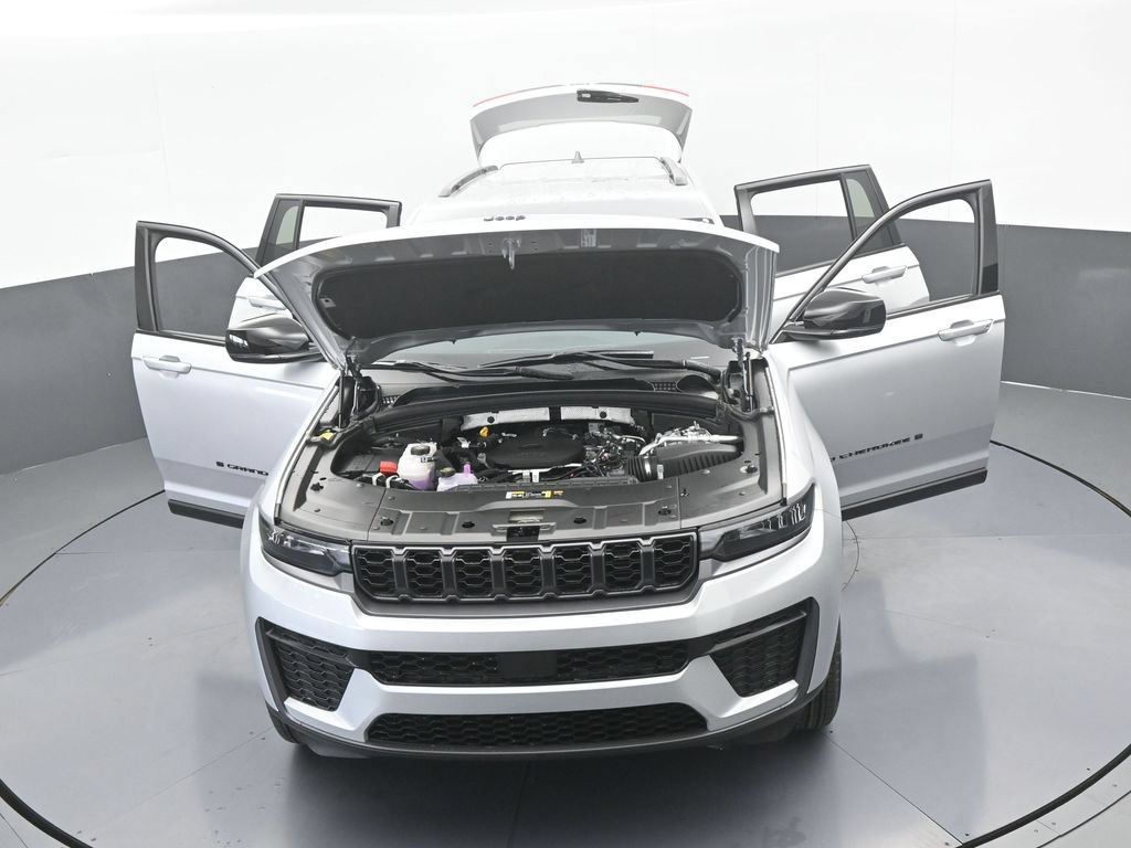 New 2026 Jeep Grand Cherokee Altitude RWD image 55