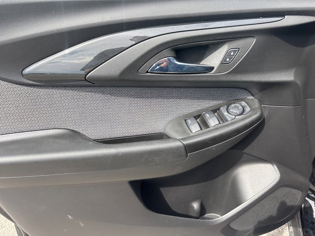 Used 2023 Chevrolet TrailBlazer LS image 15