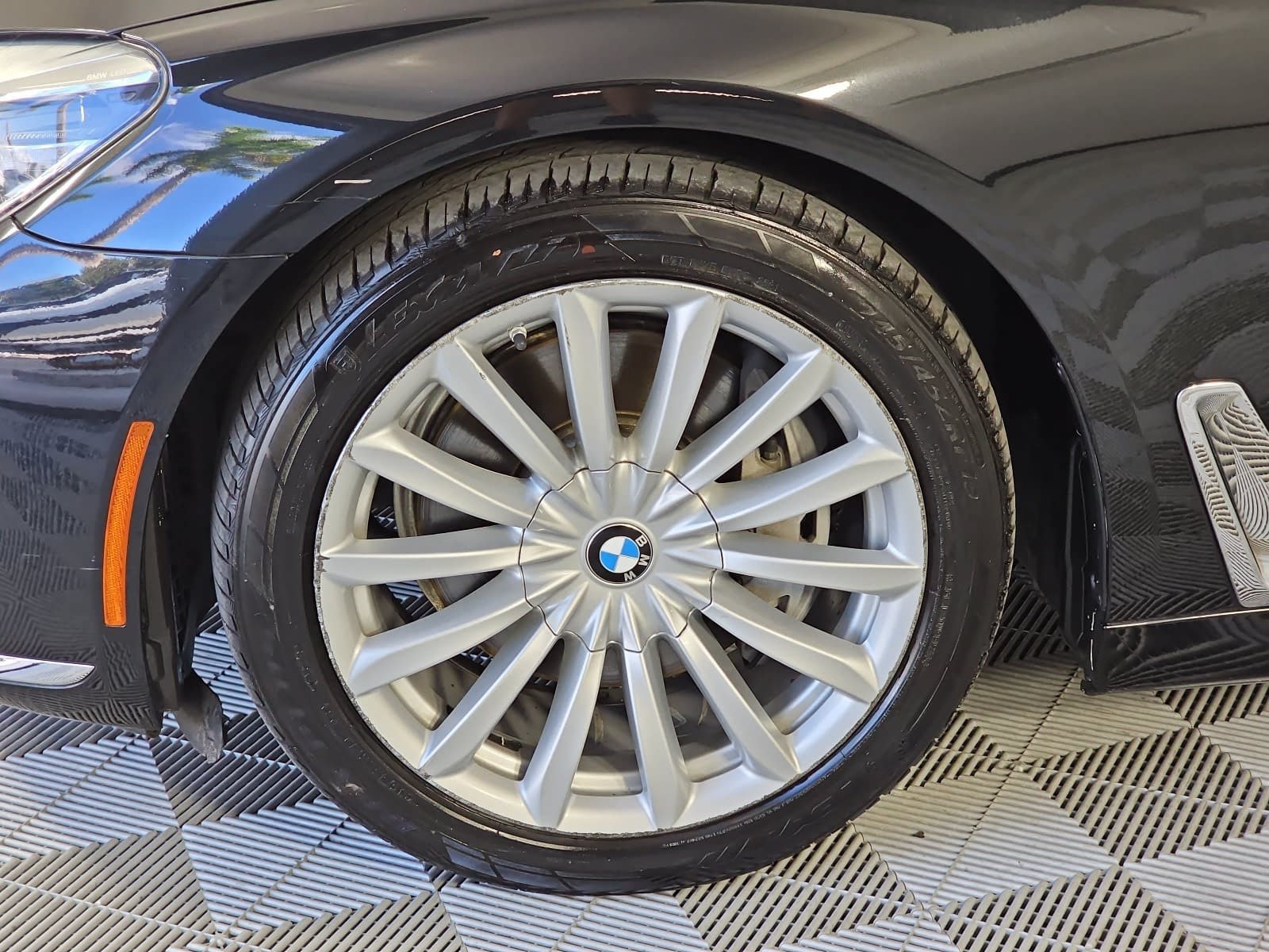 Used 2018 BMW 740i w/ Driver Assistance Package RWD image 10