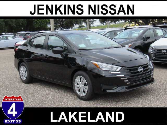 New 2025 Nissan Versa S w/ Trunk Package