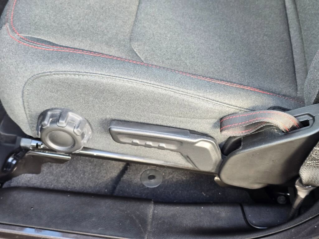 Used 2024 Jeep Wrangler Unlimited Rubicon w/ Convenience Group image 25