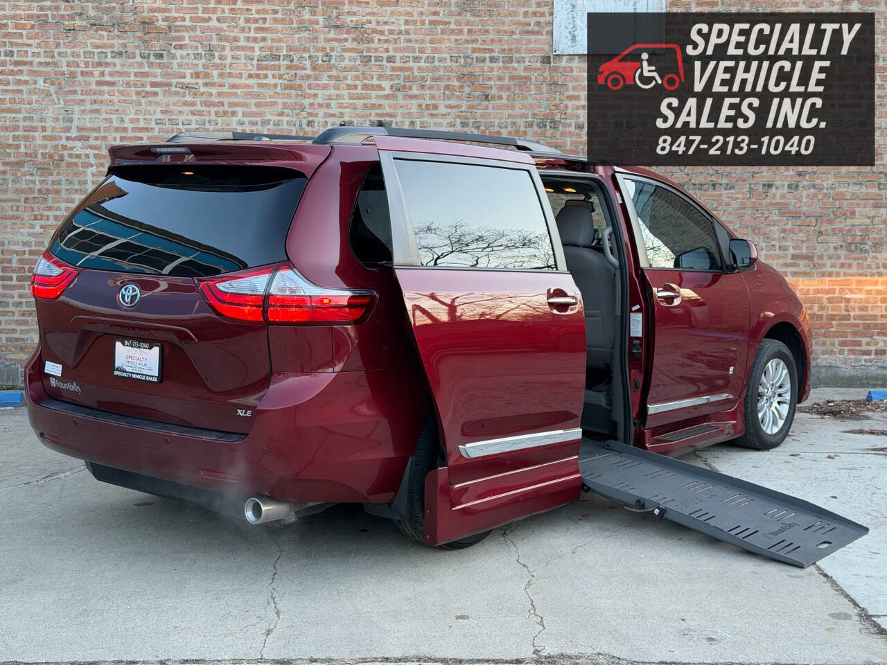 Used 2015 Toyota Sienna XLE Premium