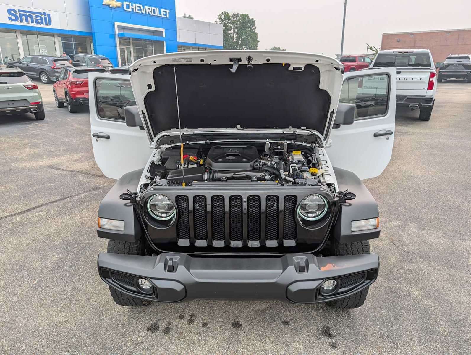 Used 2022 Jeep Wrangler Unlimited Sport AWD/4WD image 13