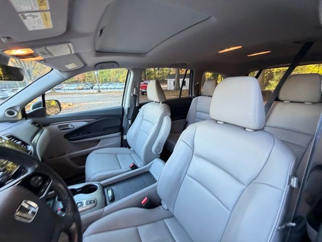 Used 2021 Honda Pilot Special Edition image 12