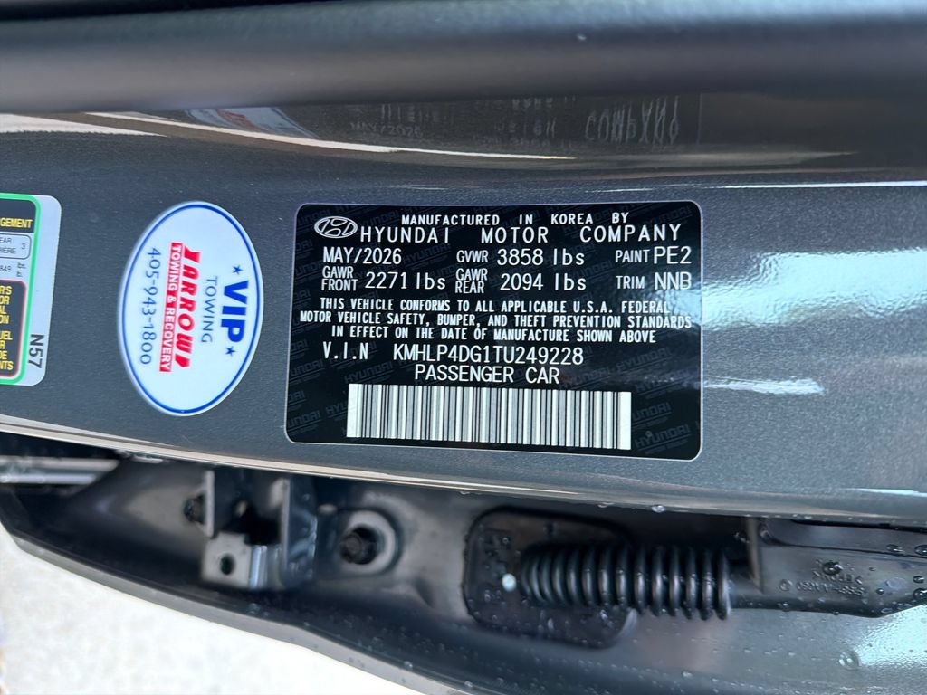 New 2026 Hyundai Elantra Limited FWD image 34