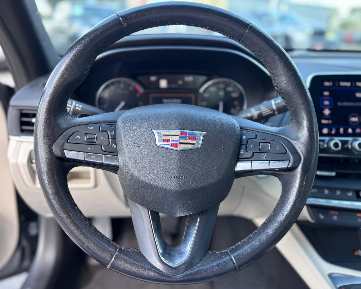 Used 2021 Cadillac CT4 Premium Luxury image 11